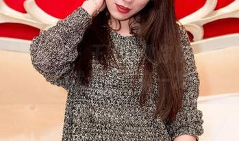 GIRLT果团网 – 王语纯教你欣赏奶牛图片，别犹豫了，来一发！
