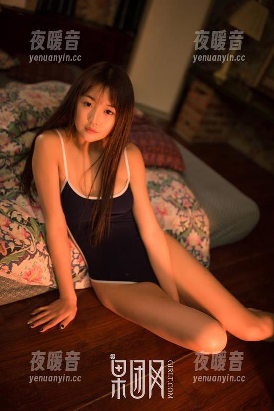 GIRLT果团网 - 一套黄歆苑的毛衣，下载后你想象中的美好可能落空了！