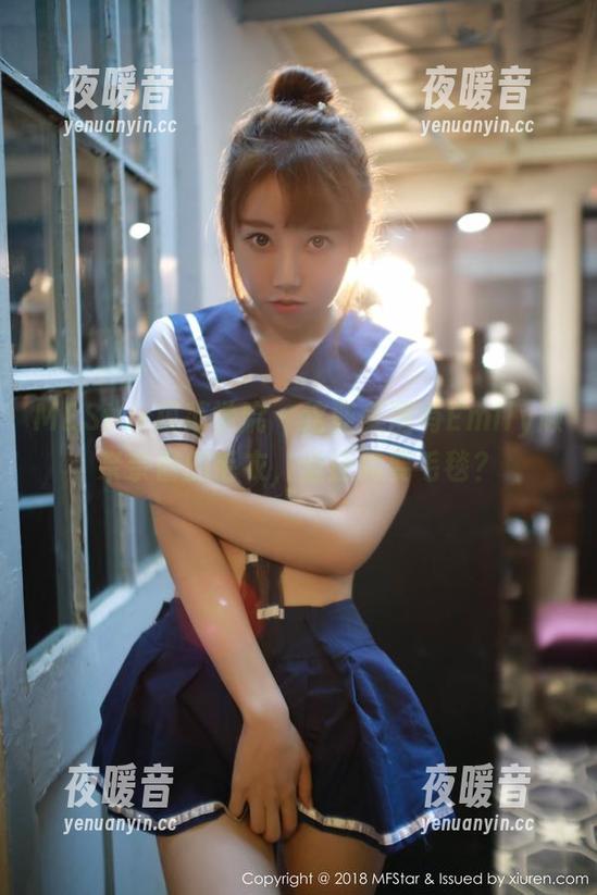MFStar模范学院 - 这些美图有Emily顾奈奈酱的毛衣，谁还需要毛毯？
