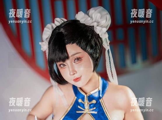 SayoMomo SayoMomo的泳池写真,图包里有没有意外的‘滑’?