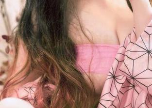 Son Ye Eun和她的高跟鞋，私拍写真背后是不是隐藏着什么微妙的东西？
