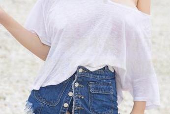 UGirls尤果网 – 不得不说，才可儿的全套图集完全颠覆了我对学妹的想象。