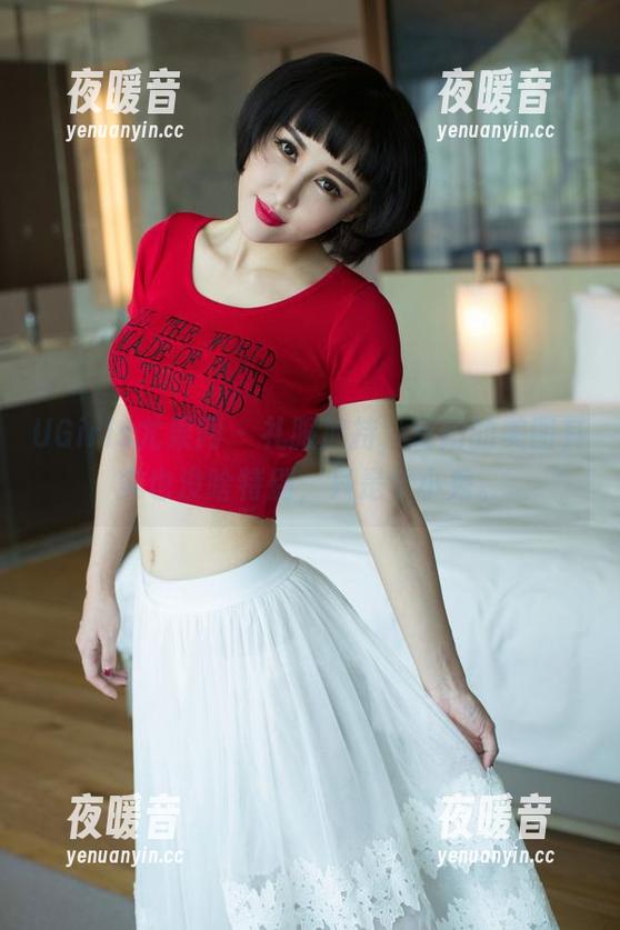 UGirls尤果网-易阳 UGirls尤果网 - 礼服加持,易阳的美图其实也没啥特别,只是个小秀。