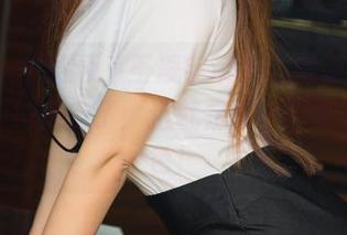 UGirls尤果网 – 王凌宇带来的黑色美图，让我立马决定了：这就是新一季壁纸的颜色！