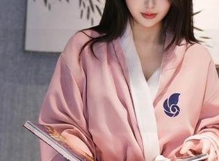 Xiuren秀人网 – 这是Kikibaby的睡衣大赏，保证每一张美图都能点燃你的“睡衣情怀”。