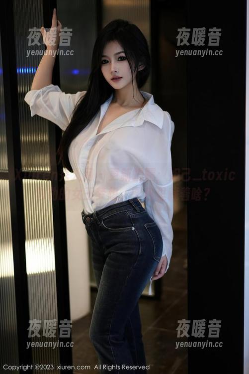 Xiuren秀人网-妲己_toxic Xiuren秀人网 - 更新提醒:妲己_toxic勾勒的女王梦想,图包里藏着啥?