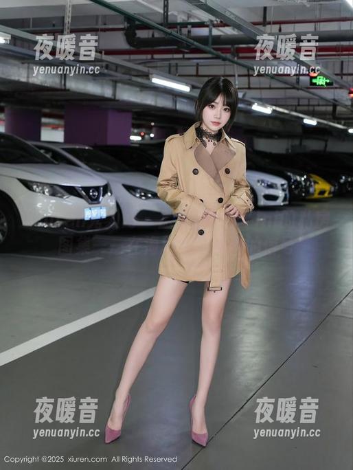Xiuren秀人网 - 孟狐狸FoxYini的私房图集——在海风中摸索着的信号