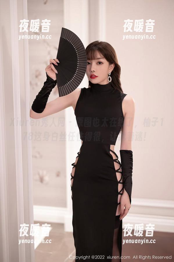 Xiuren秀人网-柚子178 Xiuren秀人网 - 原图也太在线了,柚子178这身白丝任性得很,让我着迷!
