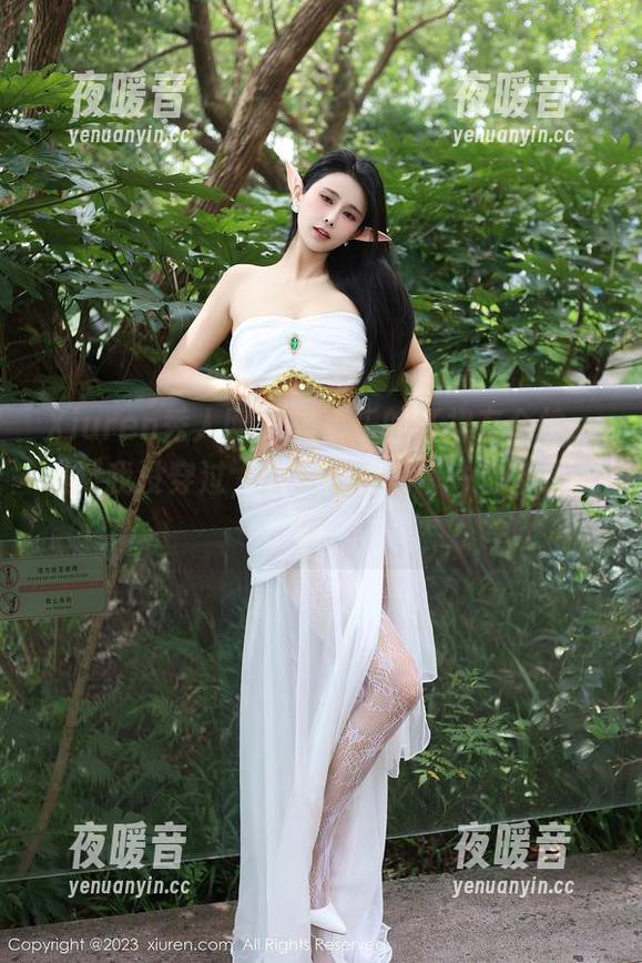 Xiuren秀人网 - 陶喜乐的红裙有个性，虽然我没穿过，但美图里的每一快都是画报。