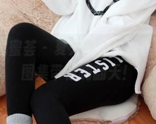YouMi尤蜜荟 – 夏天里的白露小猪，高清图集带你嗨翻天！