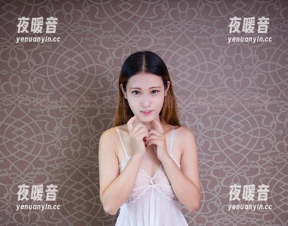 YouWu尤物馆 - 韩冰冰儿的天台荧光夜，在线传送原图搞怪合集！