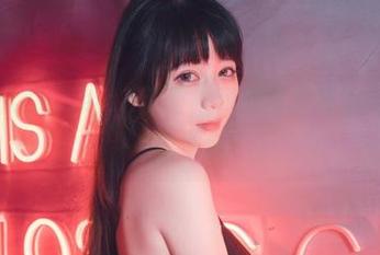 这不要脸的usejan蓝蓝，和服写真和壁纸让人神魂颠倒