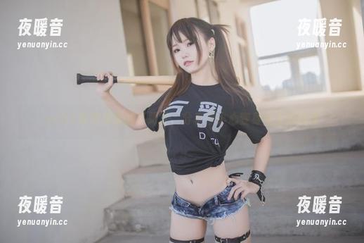 yoko夏宅和她的高跟鞋，分享不小心变身女王的秘诀