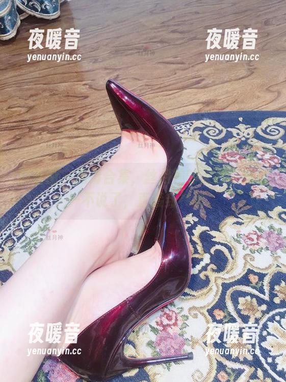 丝月神 微密圈 - 高清合集,丝月神的天台之旅——不说了,直接封神吧。