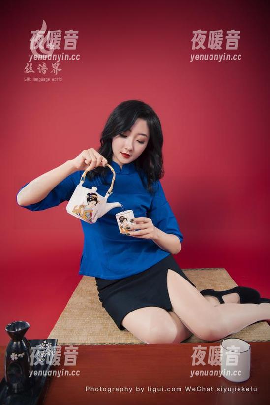 丽柜 - 钟情的浴室梦游，写真美得让人挪不开眼，套图再续！