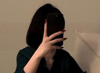微密圈 – 保守的二舅妈发福利！地下图包：女孩们的日常