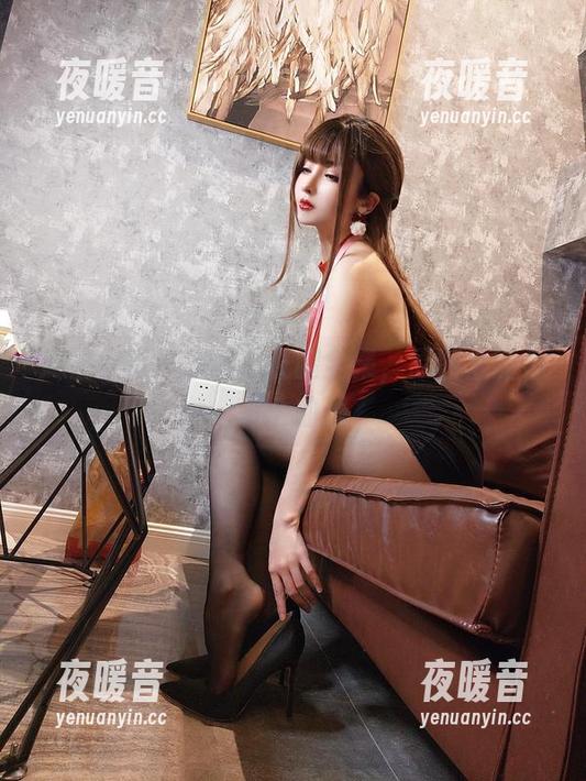 尽情欣赏！凉凉子长腿全集，原图里的每一个曲线