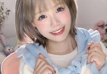 最新写真，千反田鹿子的身体链，没想到她居然也有“链接微信”的技能！