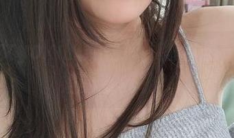 发条少女yoki的黑丝袜，图包里竟藏着学姐的小心机？