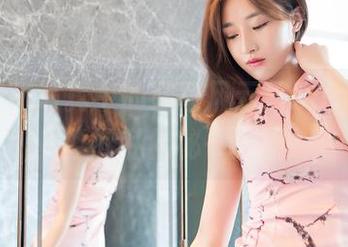 嗲囡囡 – 写真中的职场风云：Egg_尤妮丝的私拍秘书版图