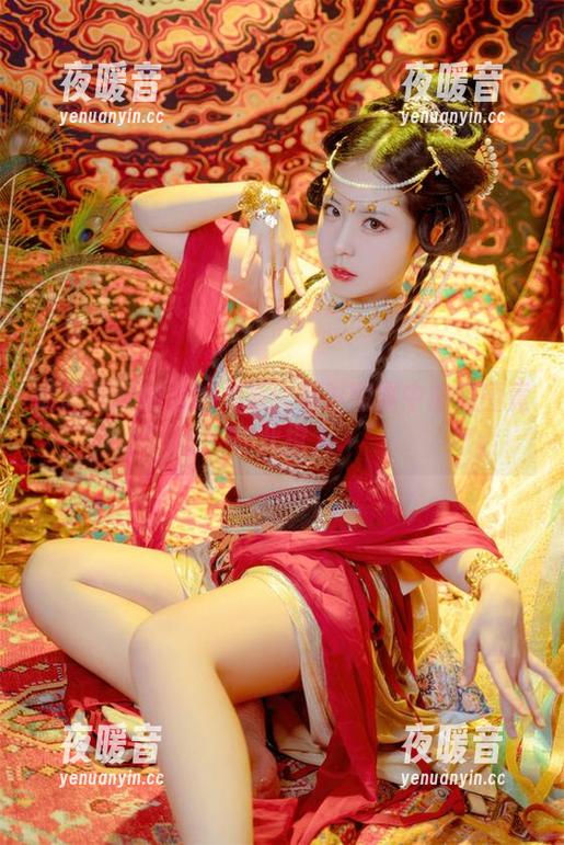 嗷呜虎虎的危险关系：写真图集中的氛围竟如此撩人