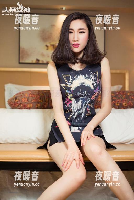 头条女神 - 李丽莎？是那个姐姐吗？看一点，再一点！