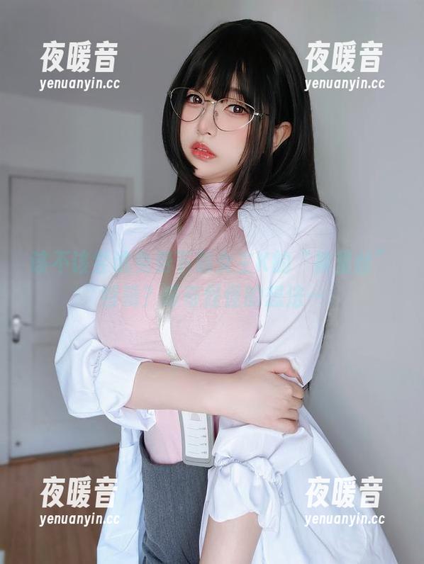 该不该尝试免费下载女主K的“裤里丝”特辑？奇奇怪怪的想法…