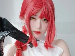 女主K的御姐写真，稍微一滑就想多停留一会儿吧？