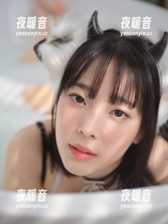 划重点：姜仁卿(강인경)的IKOF-11Inkyung作品集，下载它会不会让你心虚？