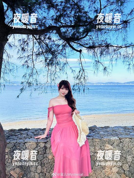 宝儿mysterial和她的黑色写真资源，怎么就让我想起那些秋天的傍晚呢？