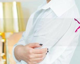 尤果网 – 准备好接受Wendy的连衣裙冲击？快来下载这份写真集吧！