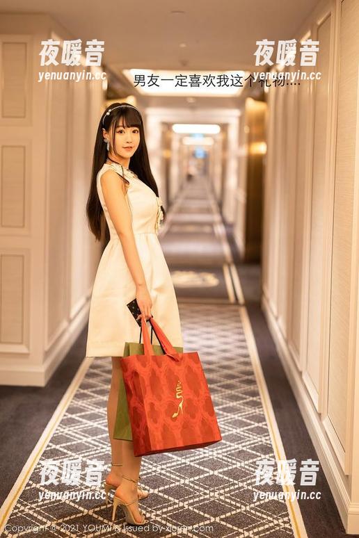 尤蜜荟 - 精选作品：娜娜TINA为什么要给修女加点个性？