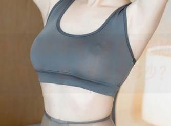 抖娘利世和她的眼镜，分享那尴尬的140个视线；你又能看出多少？