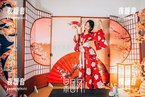 果团网-周妍希 果团网 - 一套下载有多难?周妍希的水手服发货啦!