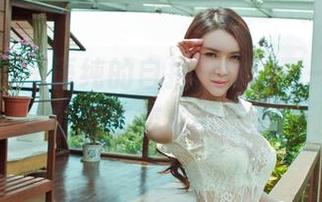 果团网 – 王语纯的自拍日常，再一次把图库的资源变成小惊喜！