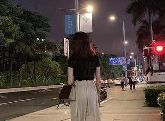 微密圈 – 高清资源来了，桃脱了的礼服差点“跑”出画面！