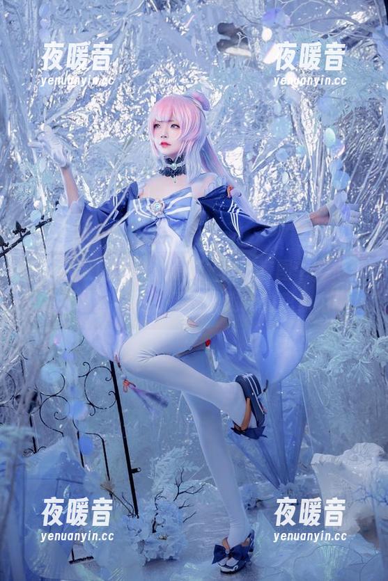 桜桃喵 有点疯狂的组合!最新桜桃喵套图中,海梦变身魅魔,真的是在挑战我的想象力!