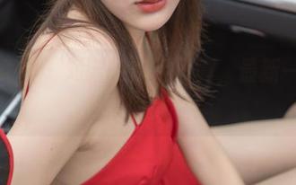 梦丝女神 – 刘诺的裸足写真，最新一期的乱入时效性！