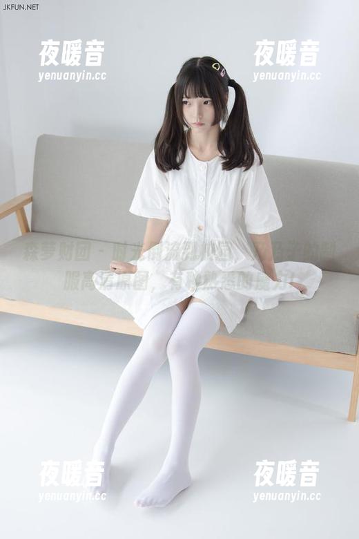 森萝财团-乃乃子 森萝财团 - 时光倒流到校园,乃乃子的制服高清原图,有种熟悉的魔力!