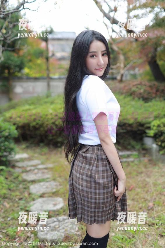 模范学院 - 当空姐遇上定制写真，胡润曦让一切都变得不寻常