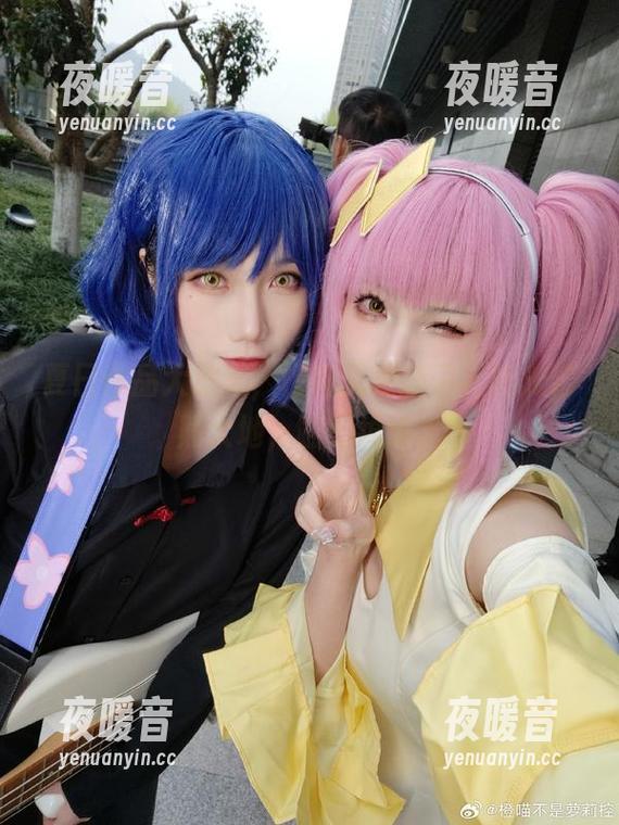 夏日作品大放送，橙喵又更新了，阳光普照大地，喵影绰绰。