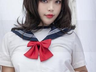 瑜伽与白烨烨的原图，脑海中突然冒出一堆想法，你呢？