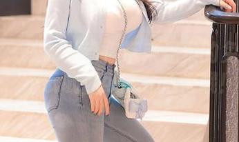 秀人网 – 凌希儿给你带来温柔的免费写真，不试试你可能会后悔哦！