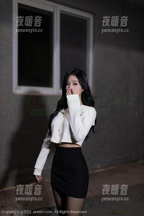 秀人网 - 你要的鹿小茜眼镜合集，保证让你眼前一亮，赶快下载吧！