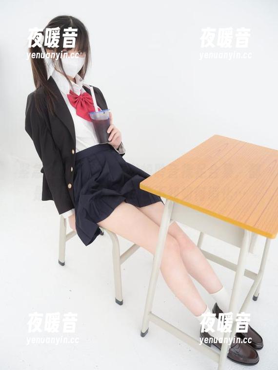 紧急企划 - 放心，龙崎聆音裸足合集，都是免费的，无奈自己不知如何消化…