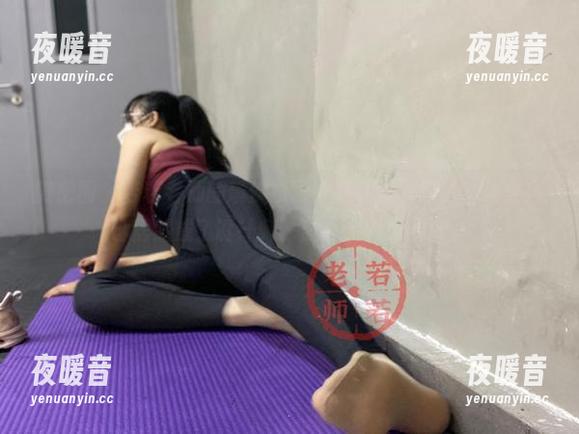 若若老师 微密圈 - 若若老师的瑜伽套图分享,认真看了,发现自己居然成了设计师,脑补了不少画面。