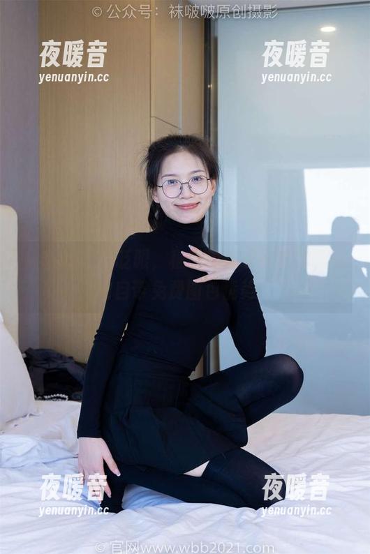 袜啵啵-稚予 袜啵啵 - 别眨眼,稚予的皮衣在叫你,联动自带免费图包优势!