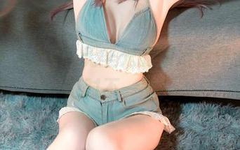 鹿八岁baby：无圣光的旗袍女仆合集，绝对不一般！
