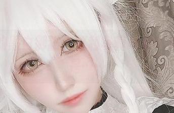 教室里的黑白御猫，福利写真与书本无关，而是……